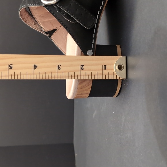 Dansko Woman's Black Marty Milled Nubuck Leather Clogs,Size 38 . - Picture 13 of 13